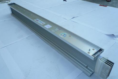 母線槽內的母線聯接箱有什么作用?詳細的使用辦法是什么?